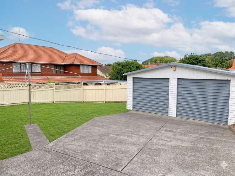 32 Waitangi Road 10051_12