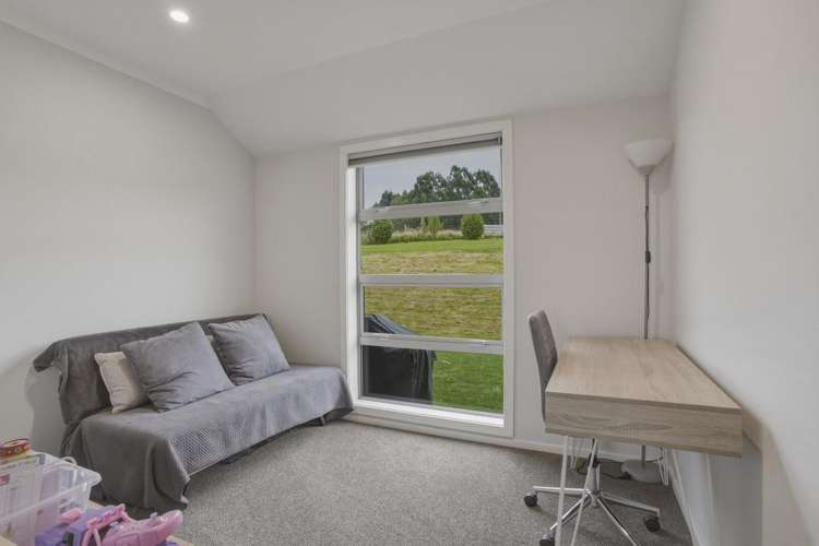 212 McMaster Road Saddle Hill_14