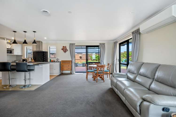 50 Plover Street One Tree Point_13