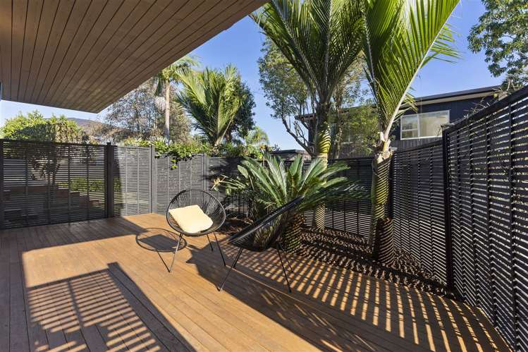 10 Sanctuary Point Sunnyhills_43