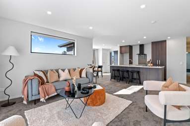 8b Gillam Crescent_4