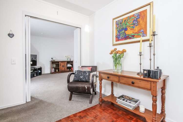 2/210 Te Atatu Road Te Atatu South_10