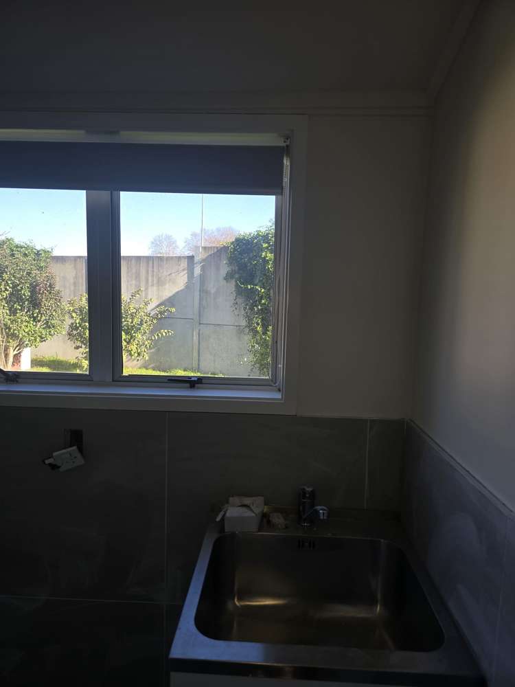 16 Glooming Place Conifer Grove Takanini_16