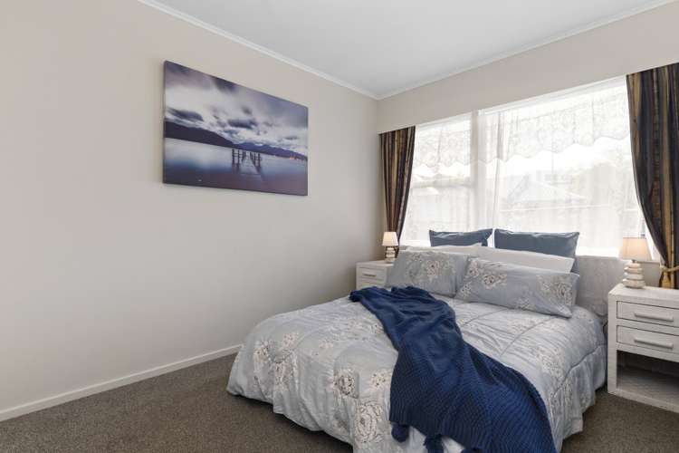 2/20 Victoria Street Pukekohe_11