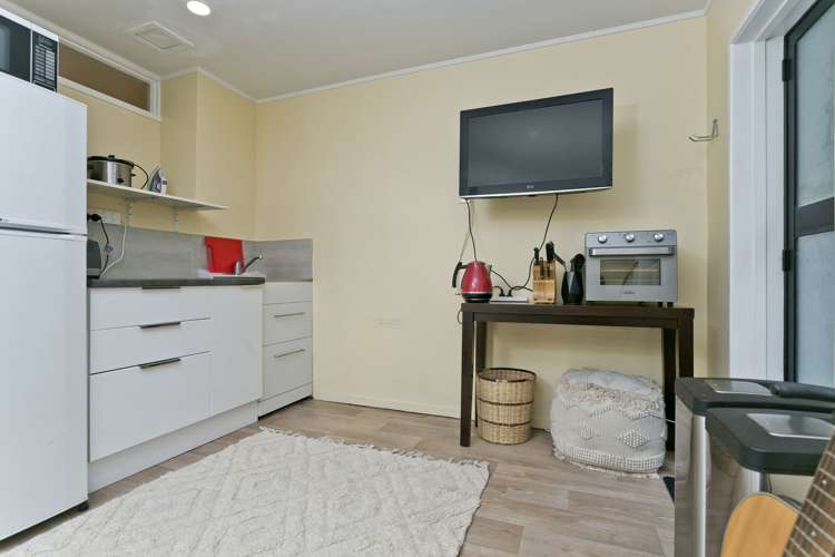 1/8 City View Terrace Birkenhead_17