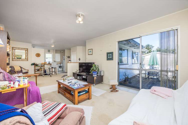 30 Matapouri Road Mangere Bridge_8