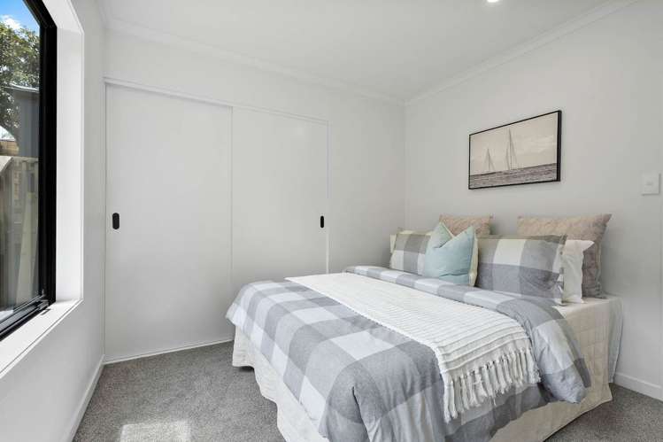 20 Baulcomb Parade Windsor Park_20