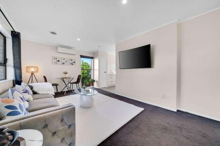 3/64 Weymouth Road Manurewa_2