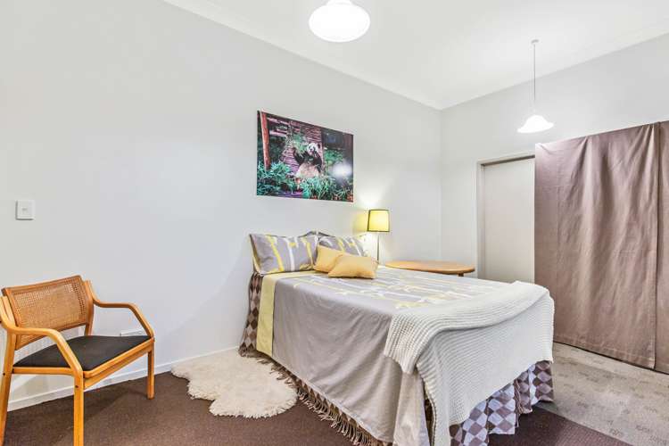 7 Lowburn Place Clover Park_10