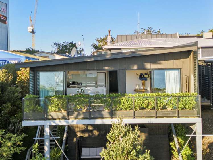 1/107 Wharf Street Tauranga Central_8