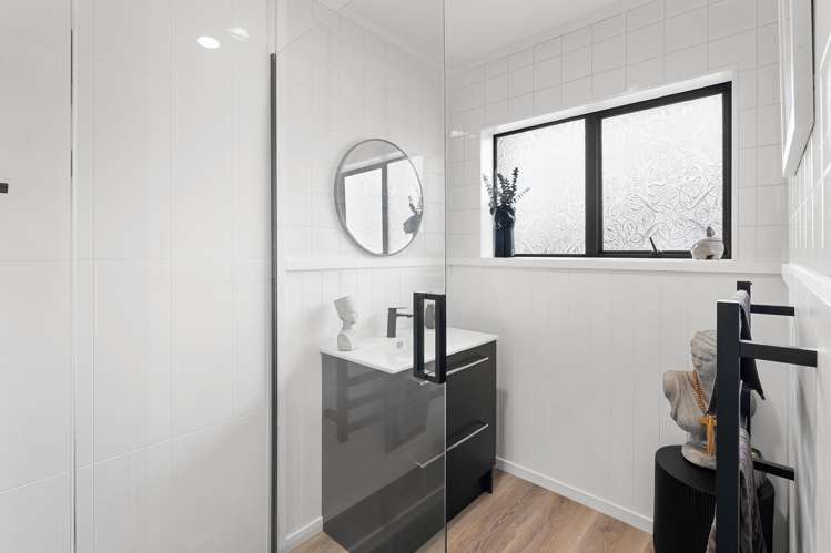 3/2B Jarman Road Mount Wellington_13