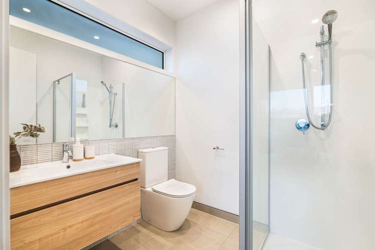 12 Archibald Drive Milldale_18