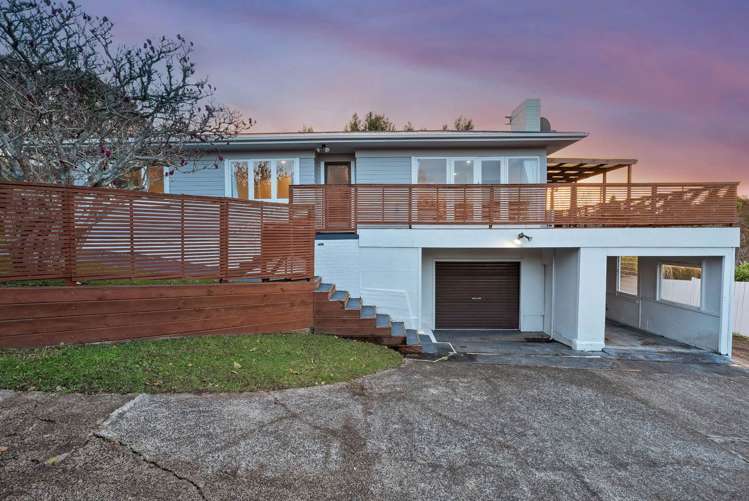 1/227 Wairau Road Totara Vale_0