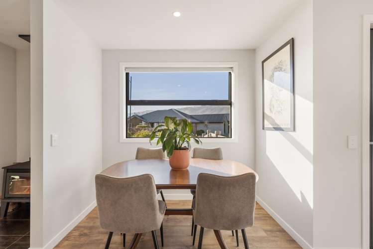 1 Smitham Drive_5