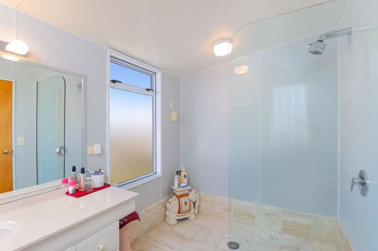 336 Princes Drive Britannia Heights_10