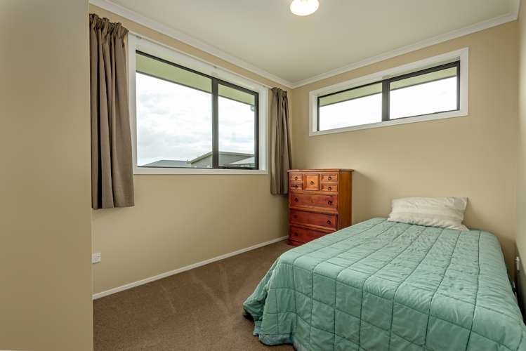 4 George Street Bulls_13