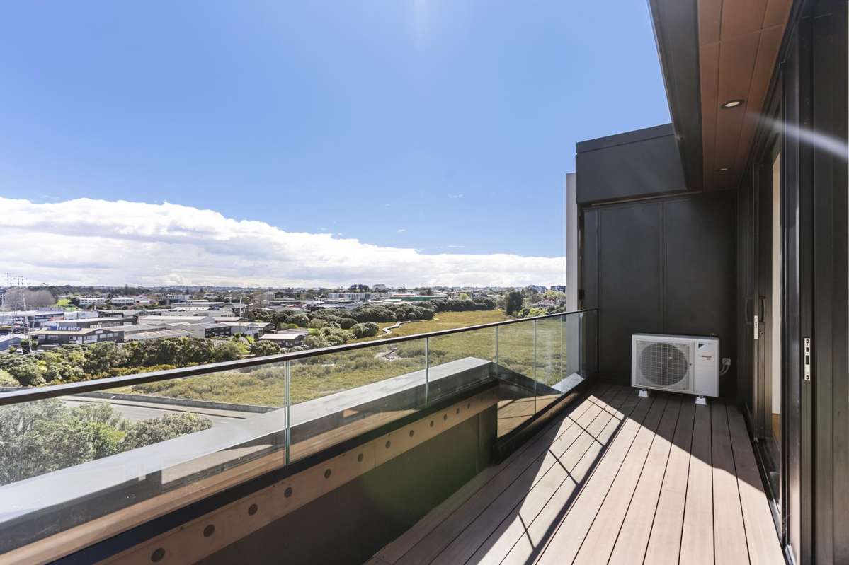 705/48 Esmonde Road_3