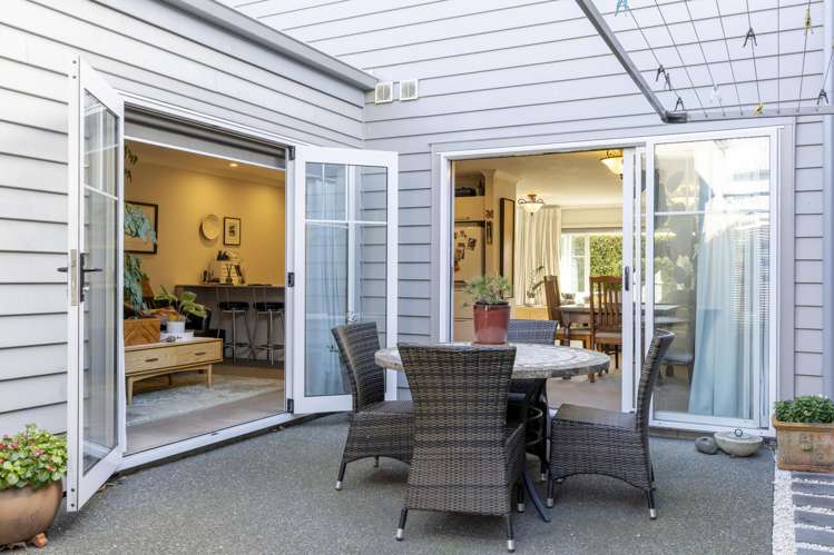 47 Chateau Crescent Rangatira Park_11