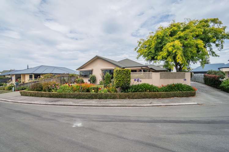 16 Alpine Close Marchwiel_24