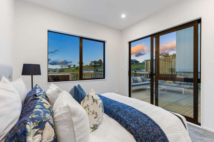 8 Moko Road Orewa_12