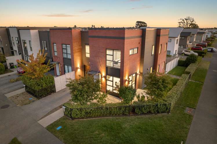 1 Pepene Avenue_0