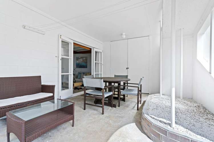 5 Taha Road Te Atatu South_30