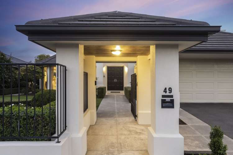 49 Lexington Place Shirley_41