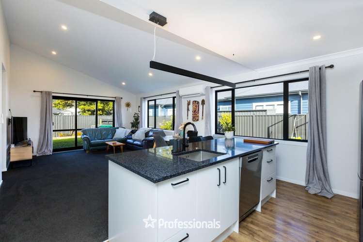 31 Castletown Street_2