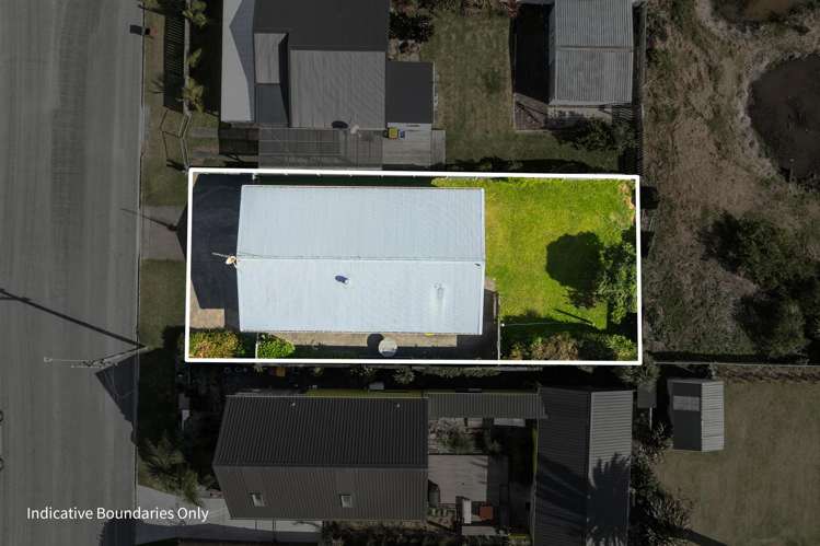 49 Beach Road Waihi Beach_13