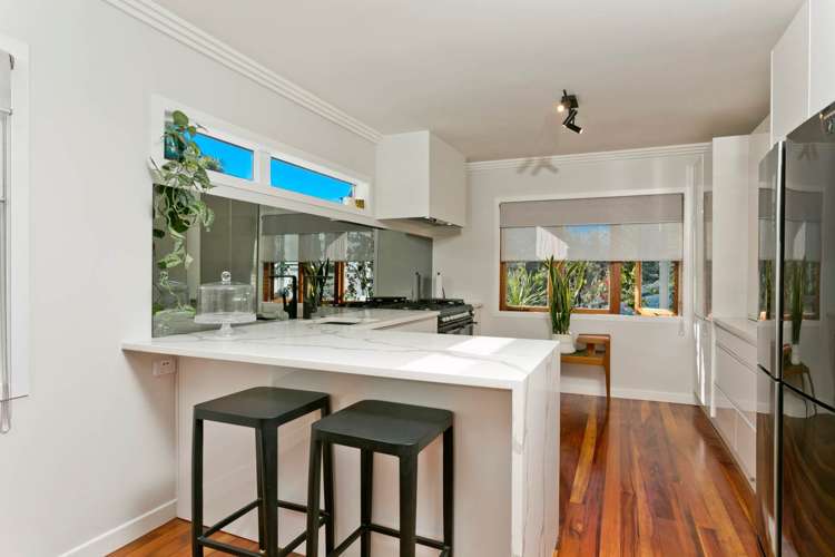 2/213 Lake Road Belmont_5