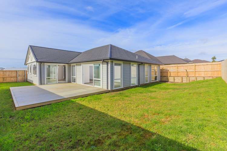 70 Harris Drive Silverdale_2