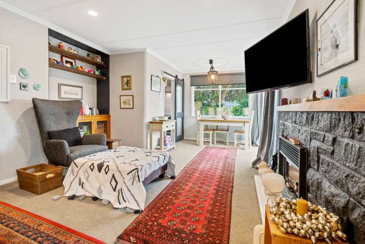 3b Stirling Grove Greerton_2