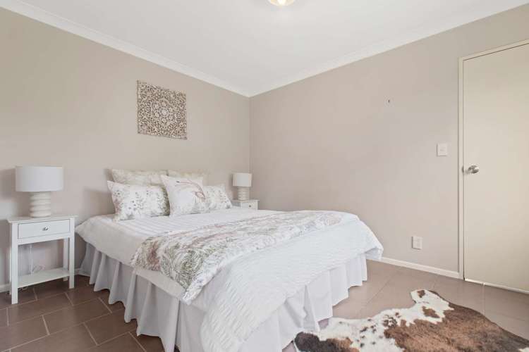 5 Hocken Place Mangere Bridge_14