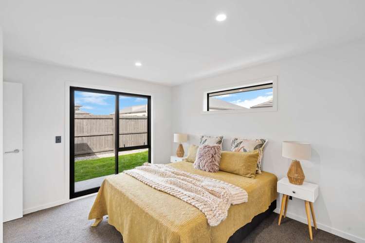 9 Gallop Lane Yaldhurst_15