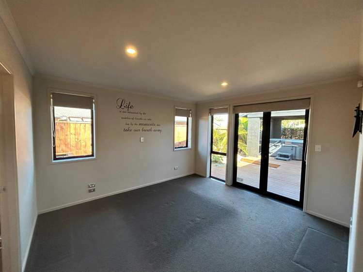 63 Carrington Drive 1131_7