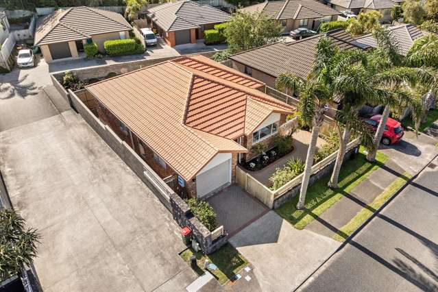 27 Red Hibiscus Road Stanmore Bay_1