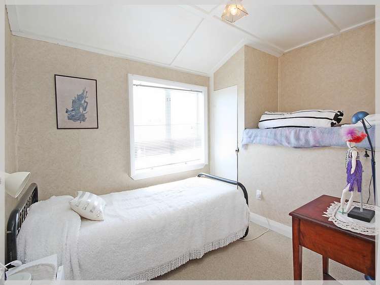 3 Nash Parade Foxton Beach_14