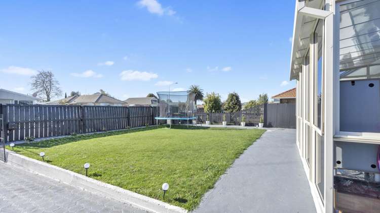 13 Davidson Crescent Hornby_13