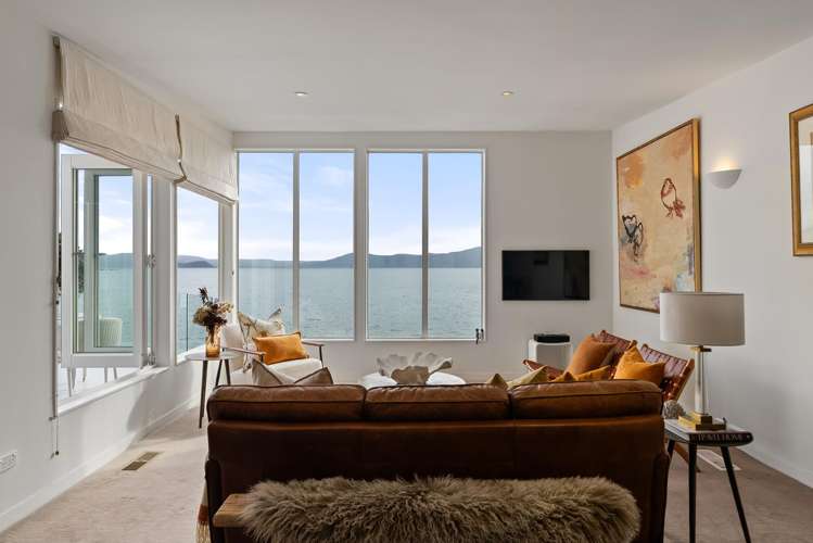 353A Karaka Bay Road Karaka Bays_3