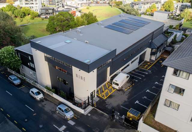 CITY FRINGE WAREHOUSE PLUS SHOWROOM