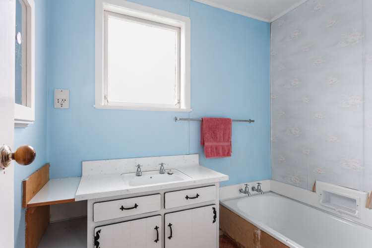 32 Massey Road Mangapapa_10