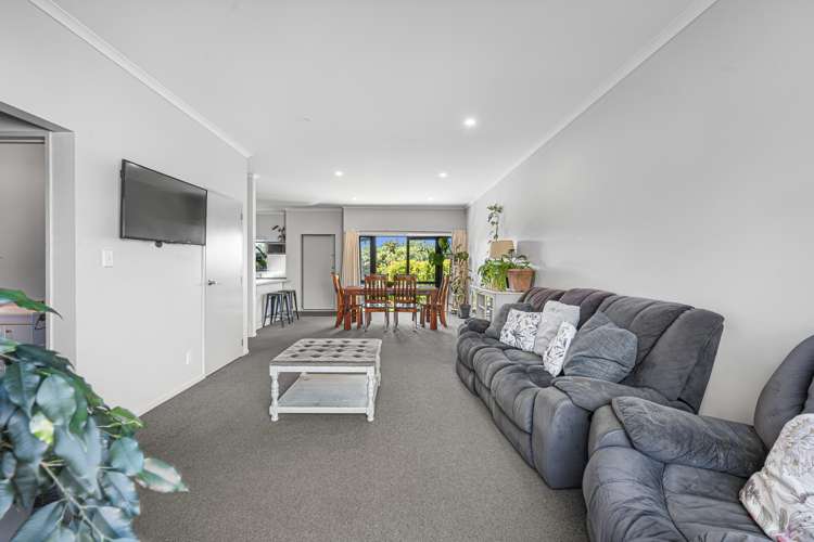 51 Becker Drive Manurewa_4