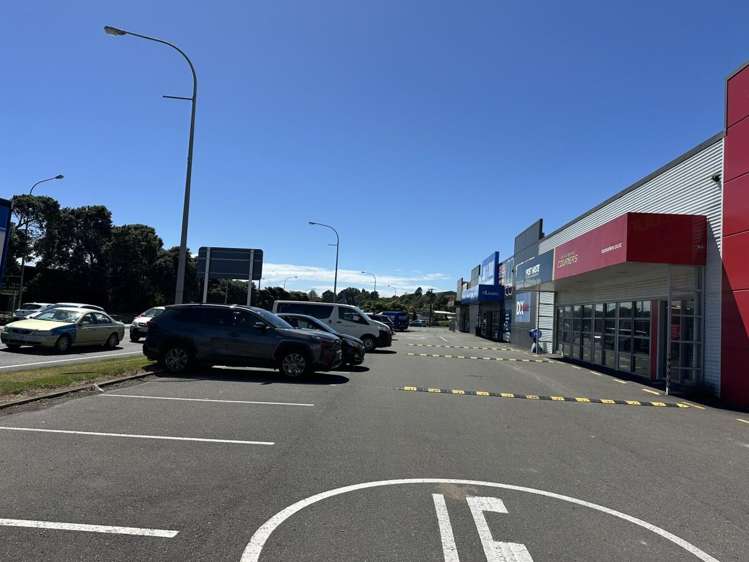 674 Devon Road Waiwhakaiho_1