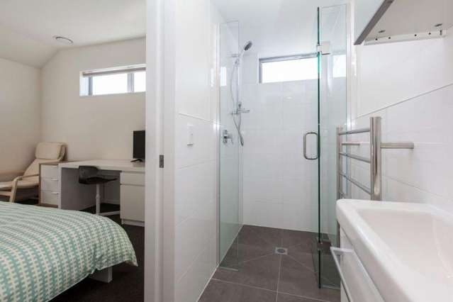 R6 - 1/32 Dickens St Addington_2