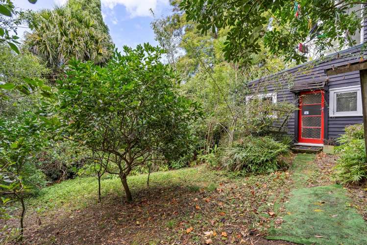 32 Parker Avenue New Lynn_24