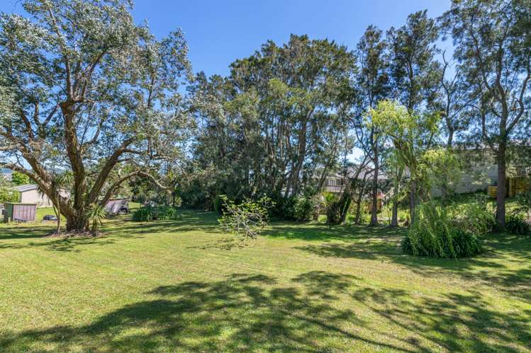 27 St James Avenue Helensville_25