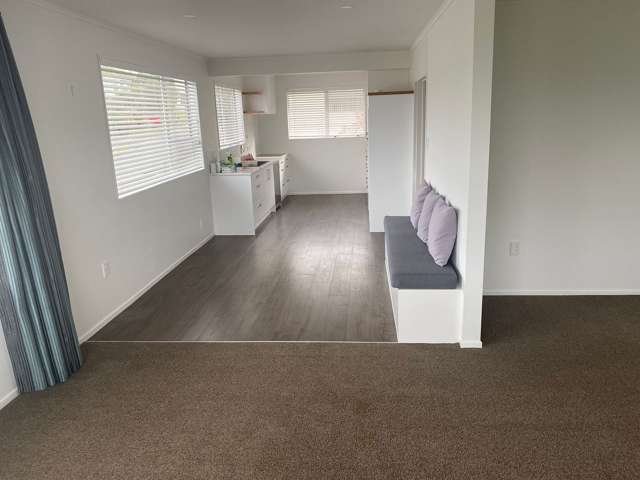 8 Findhorn Place Papakowhai_3