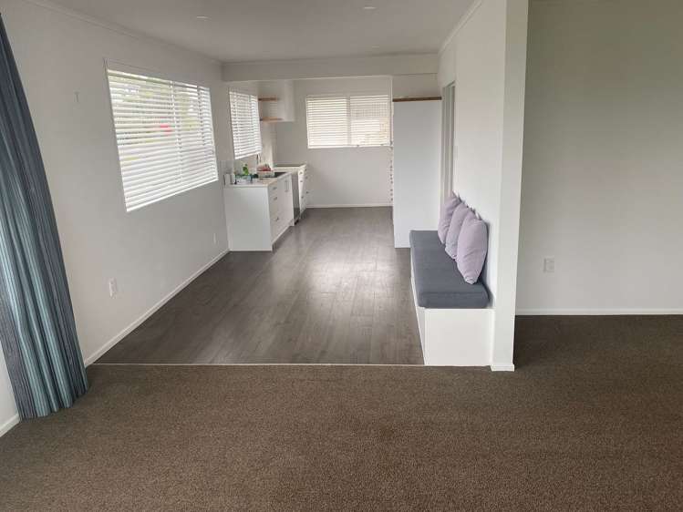 8 Findhorn Place Papakowhai_3