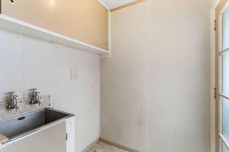 1/2 Wayne Drive Mangere_9