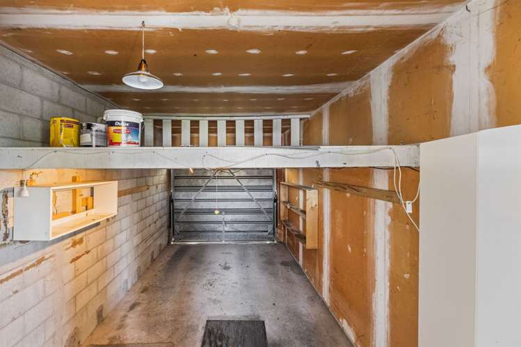 1/15 Chipping Lane Redwood_18